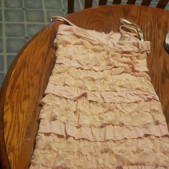 Dress - Picture 2 of 3